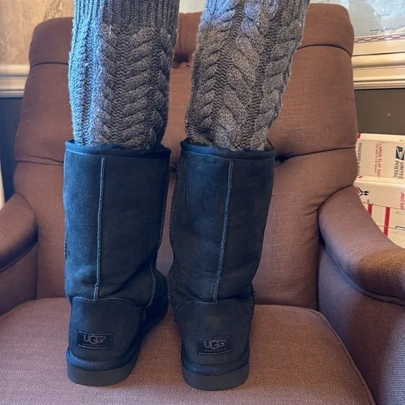 UGG's Black Boots with Knitted Top size 8